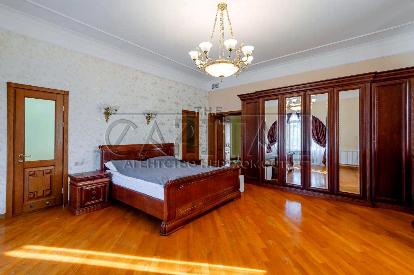 1876940753716799