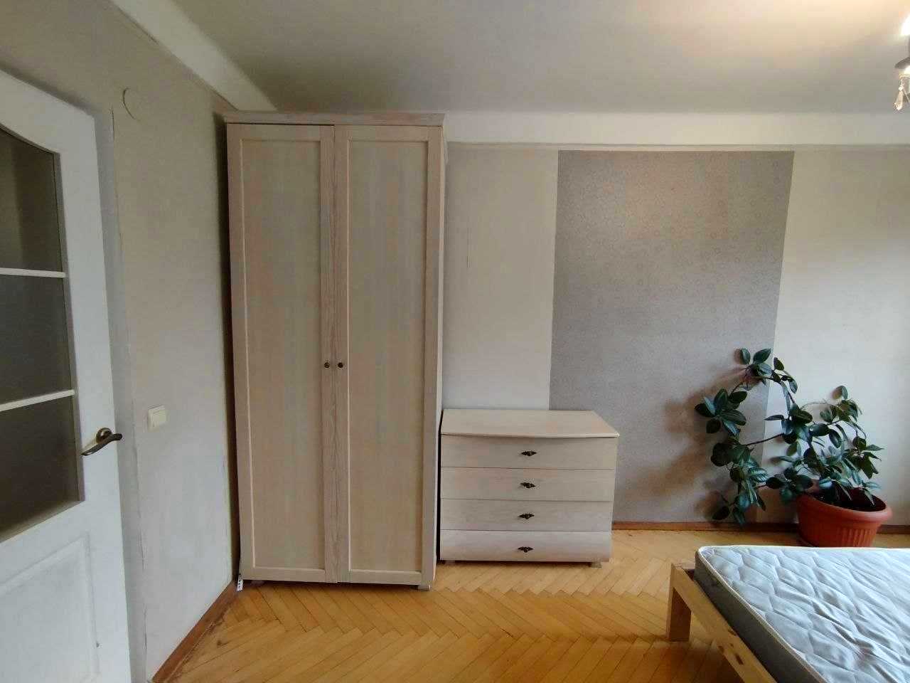 1876942153687471