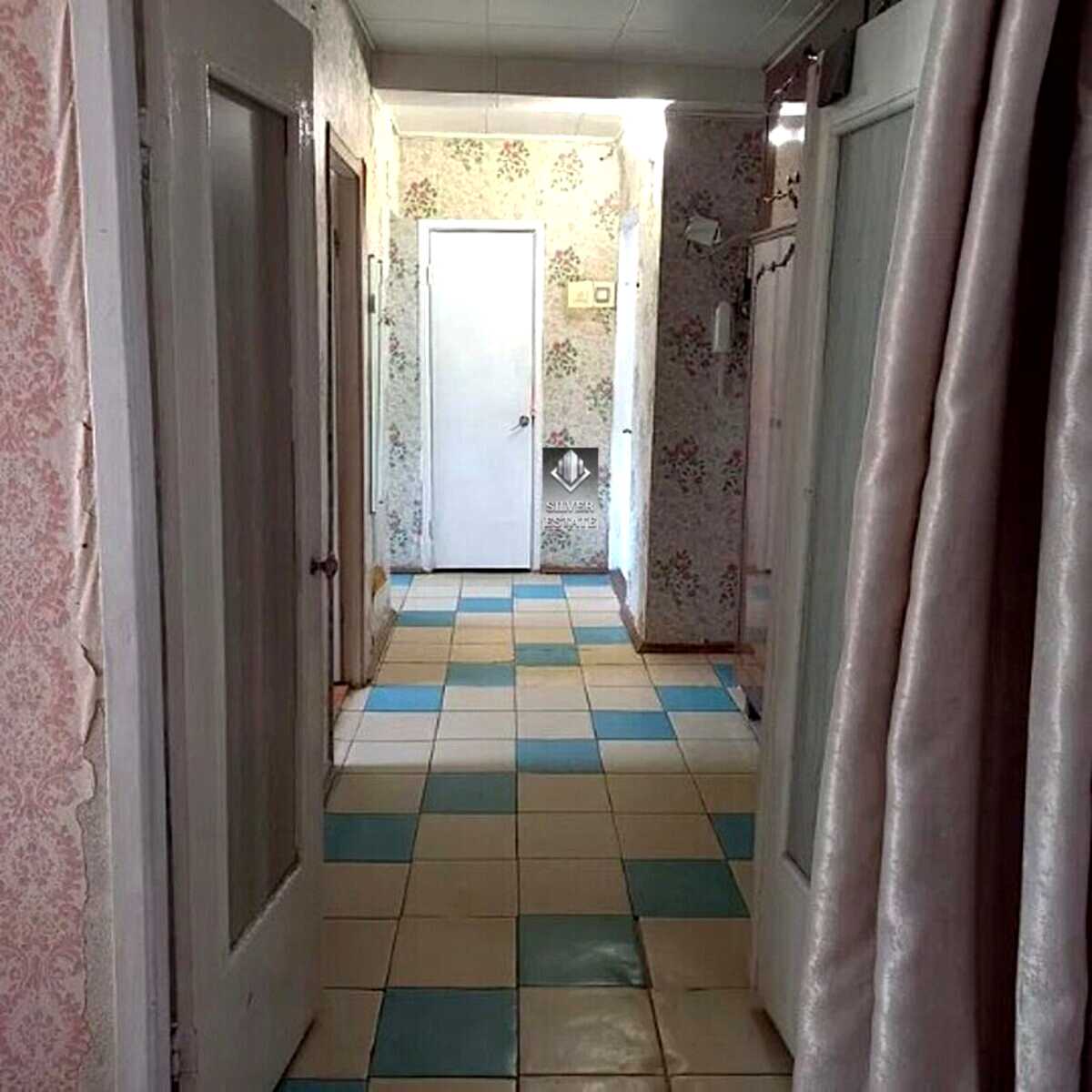 1876942324244895