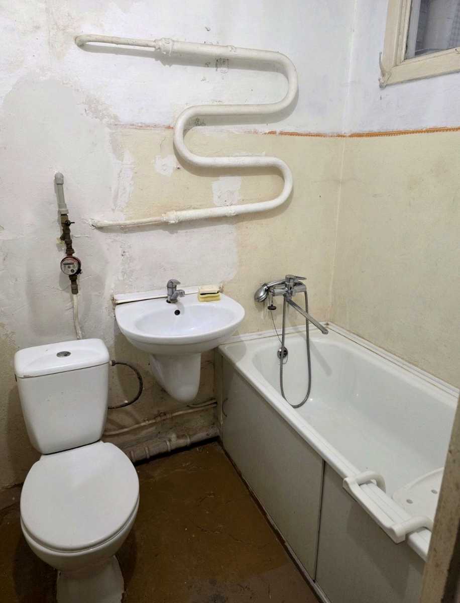 1876943032886934