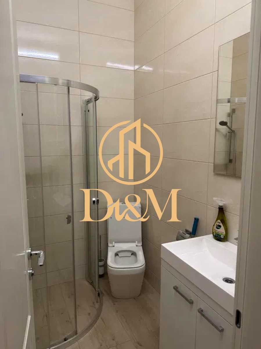 1876943284905153