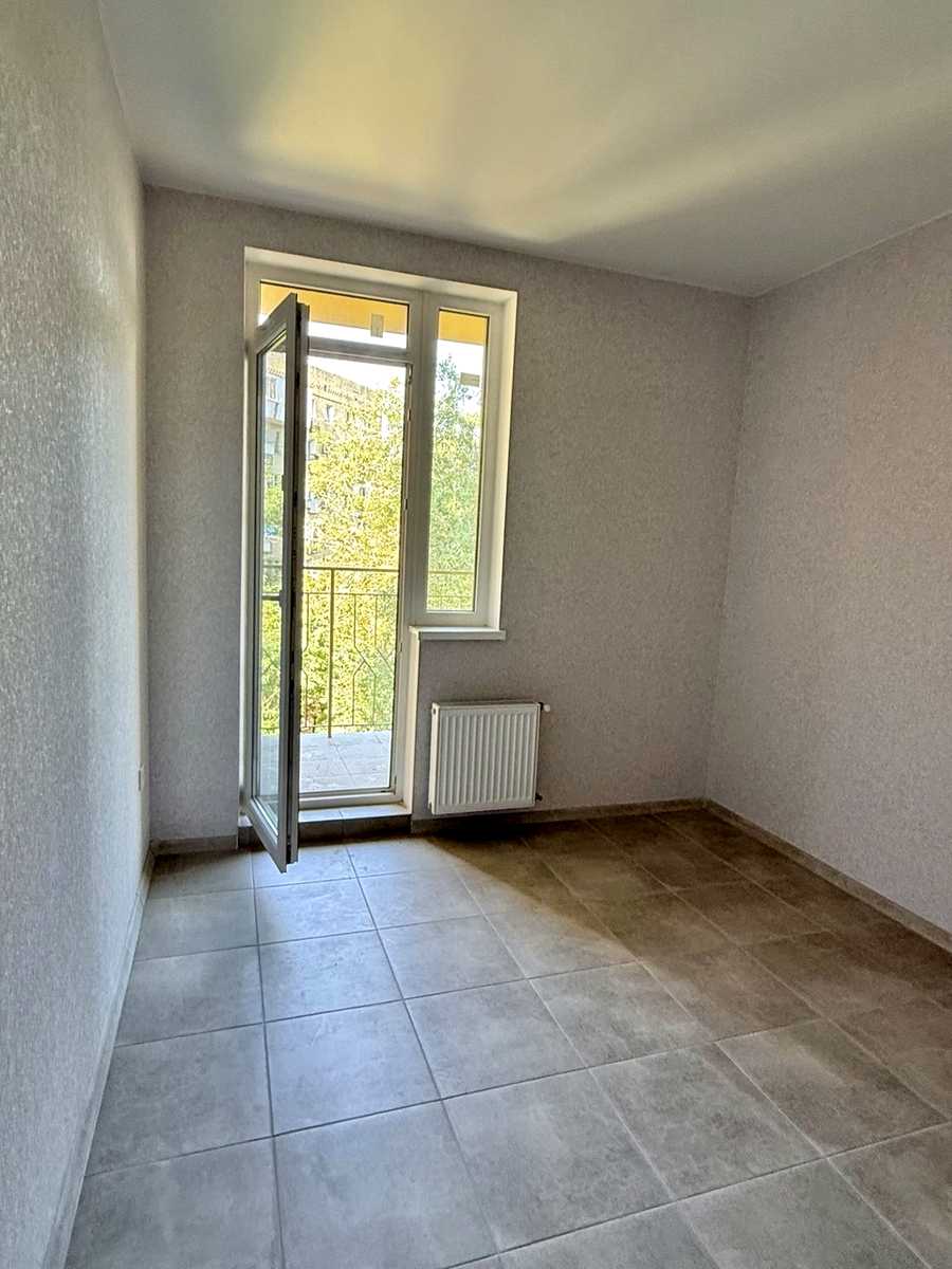 1876944086765663