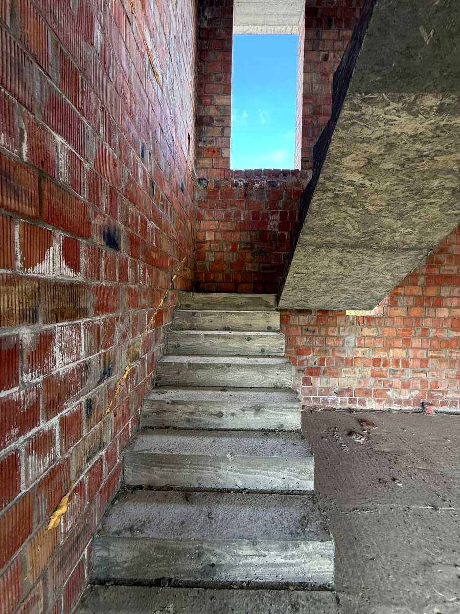 1876944388453331