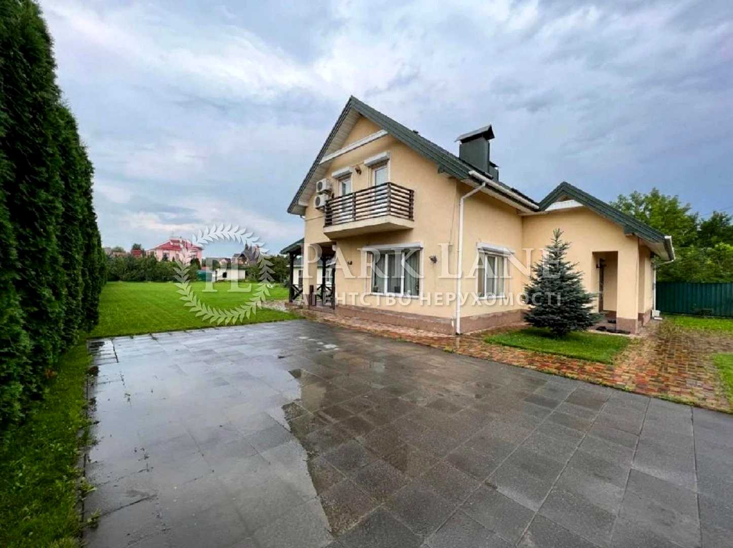 1876944853638331
