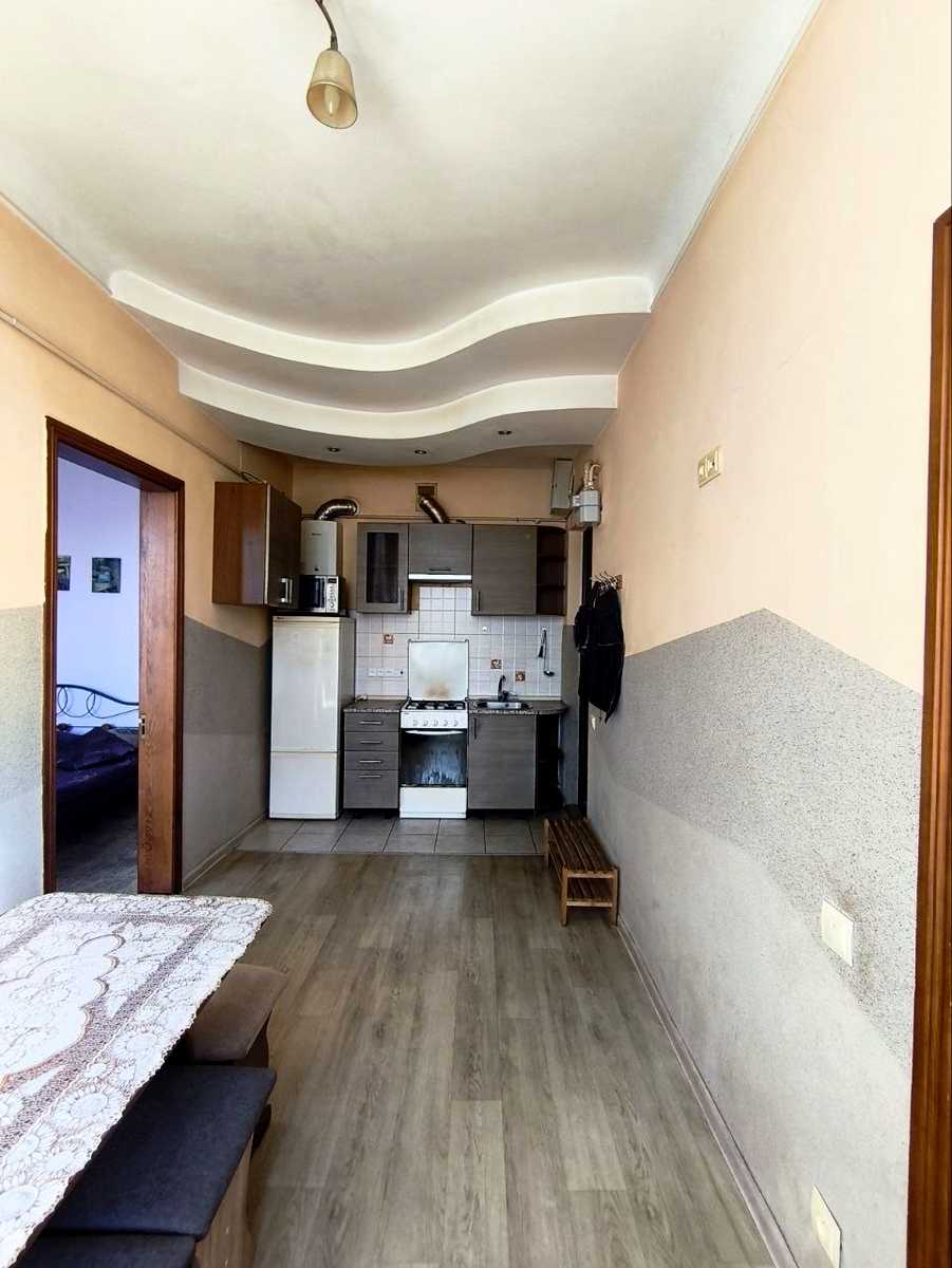1876945026216338