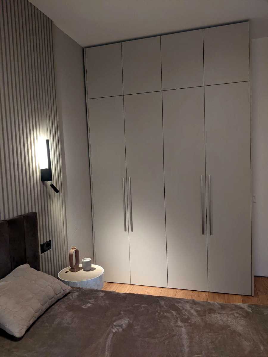 1876945781966486