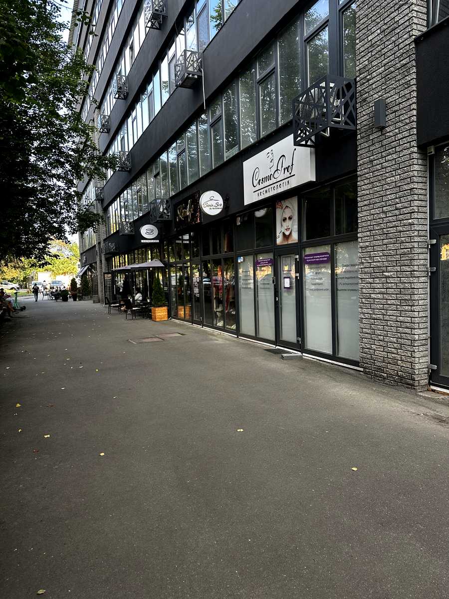 1876946346259581