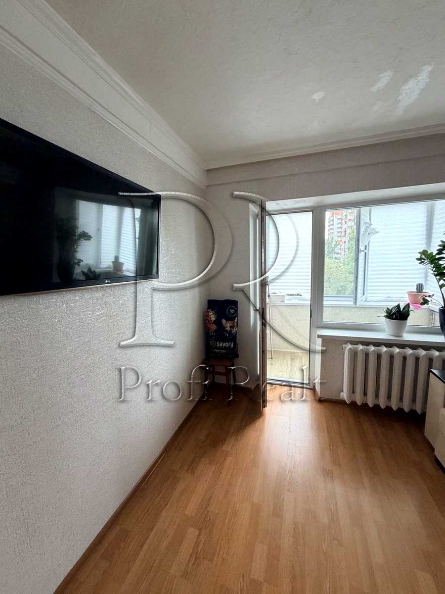 1876946463698751