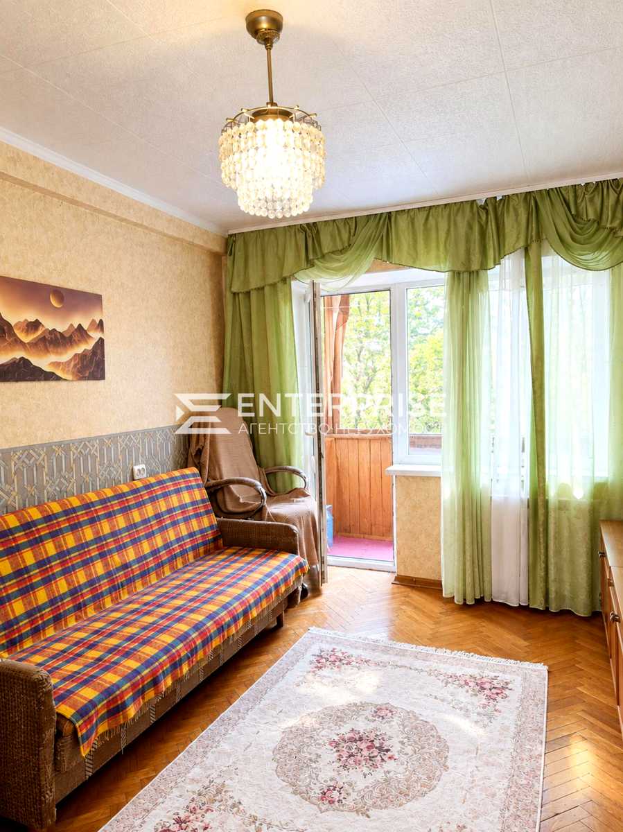 1876946592077372