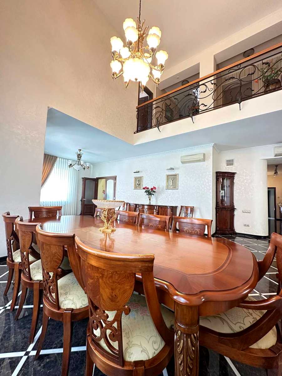 Будинок за адресою Мирний пров. (площа 500 м²) - фото 2 Будинок за адресою Мирний пров. (площа 500 м²) - Atlanta.ua - фото 2