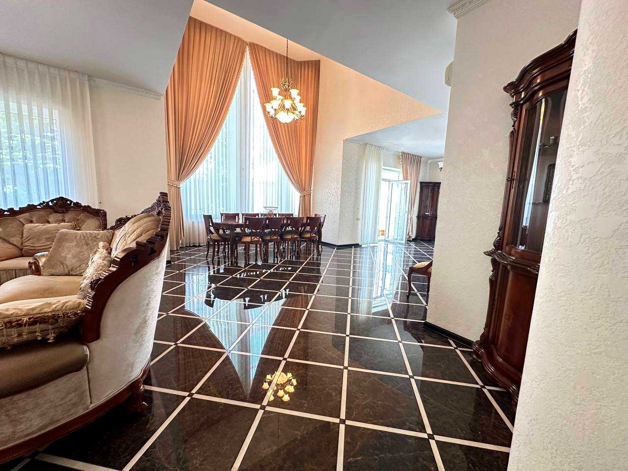 Будинок за адресою Мирний пров. (площа 500 м²) - фото 9 Будинок за адресою Мирний пров. (площа 500 м²) - Atlanta.ua - фото 9