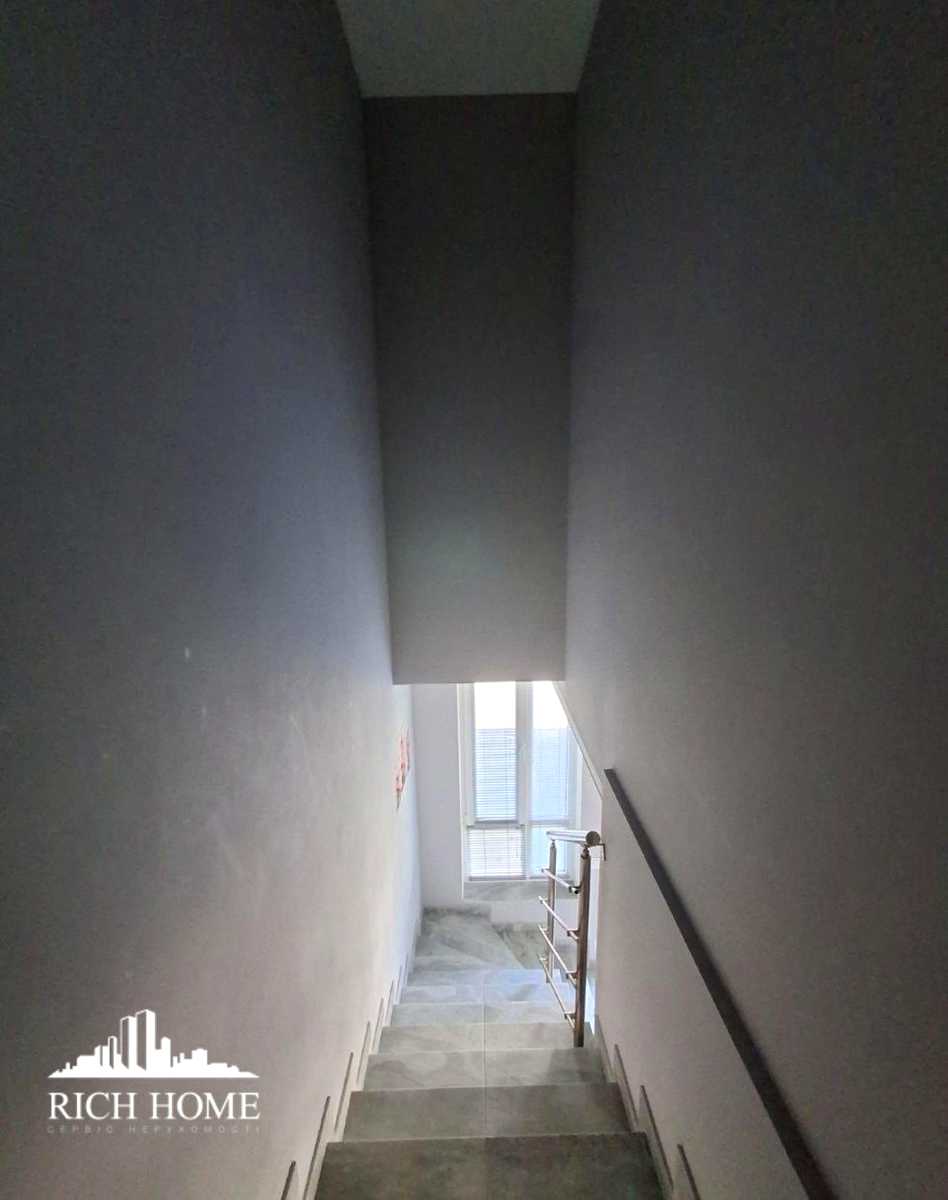 1876948690229074