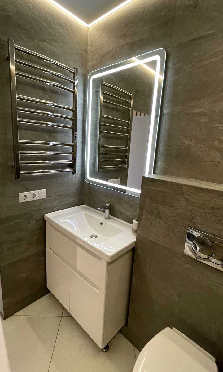 1876949084574172