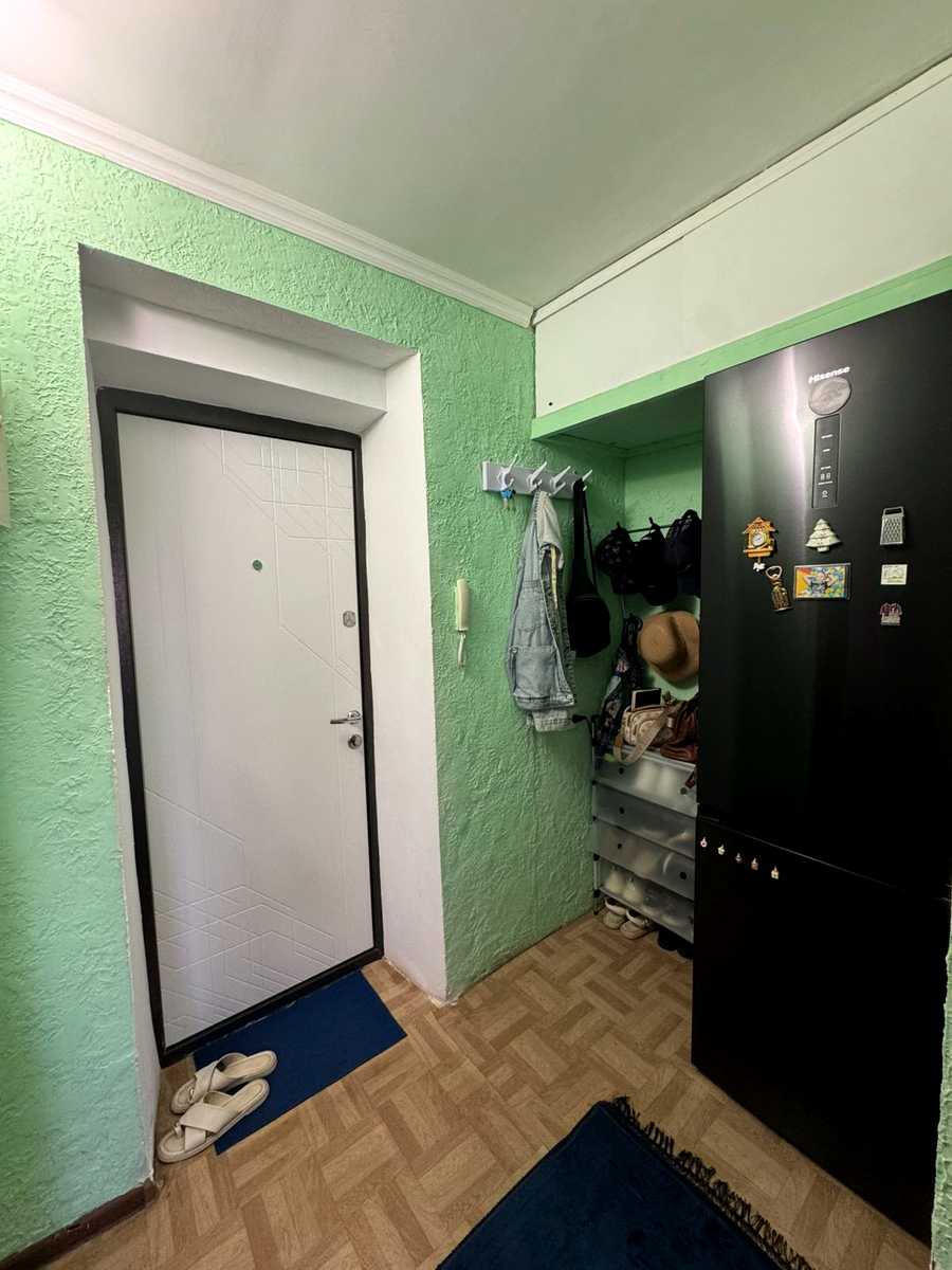 1876951811550628