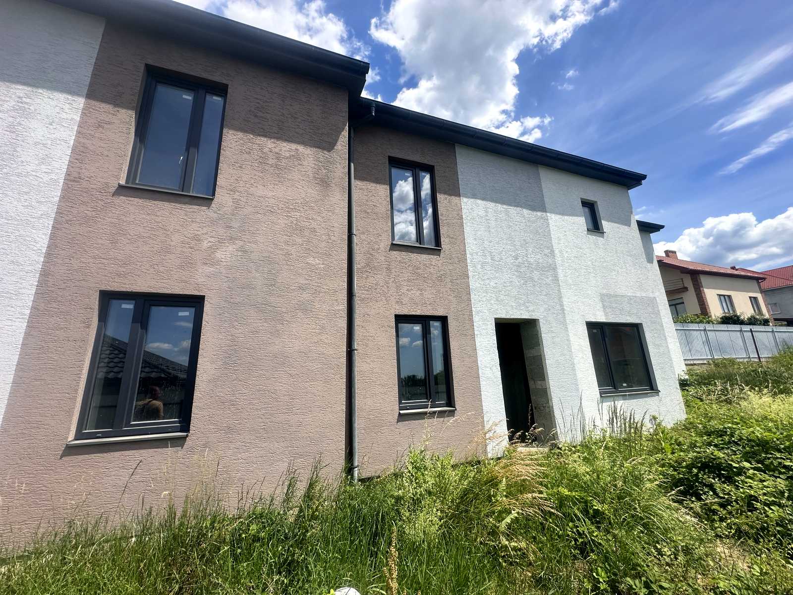 1876953149644631