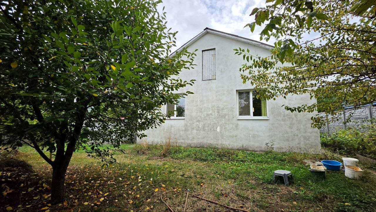 1876954671088702