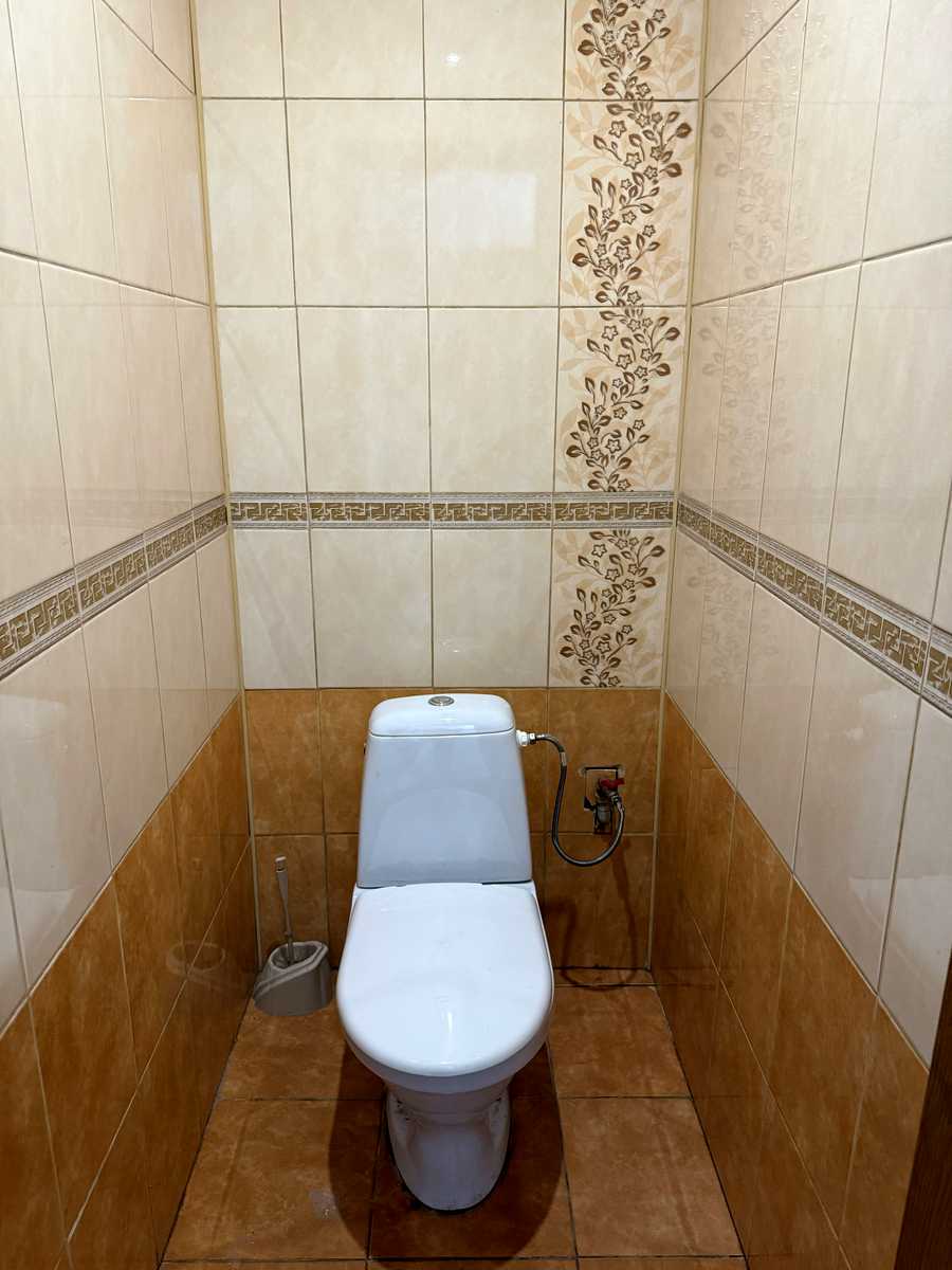 1876954744315998