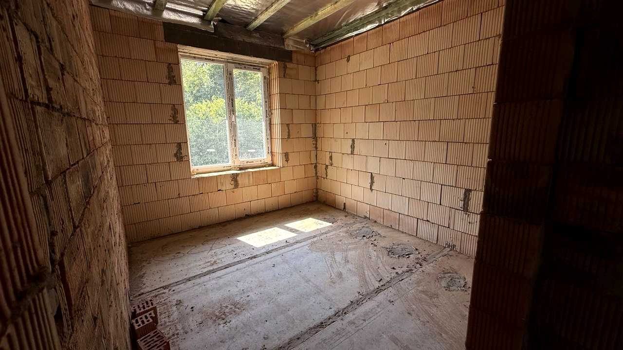 1876956421482555