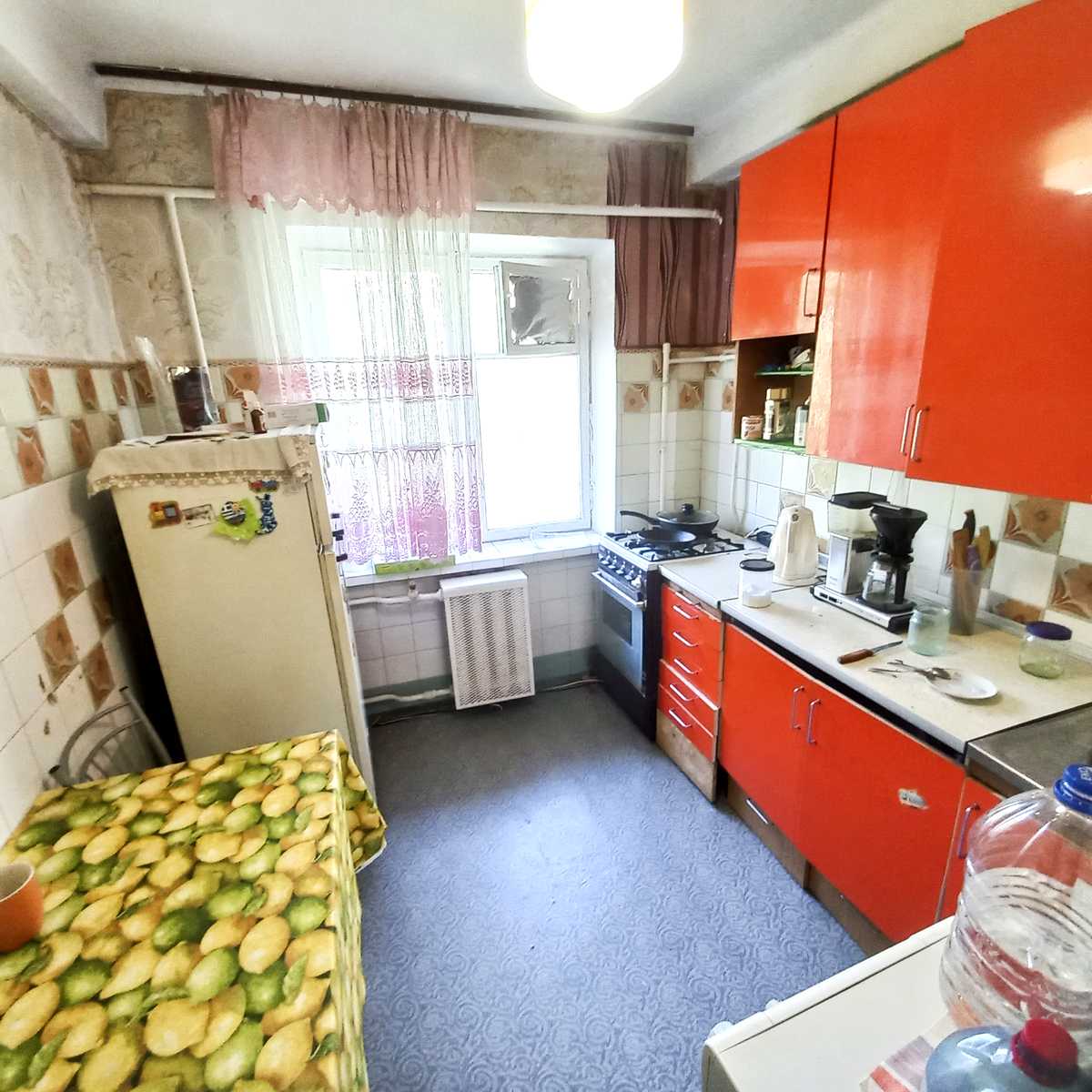 1876963853140291
