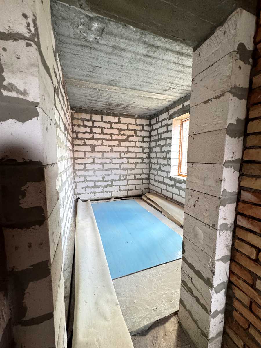 1876963984059905