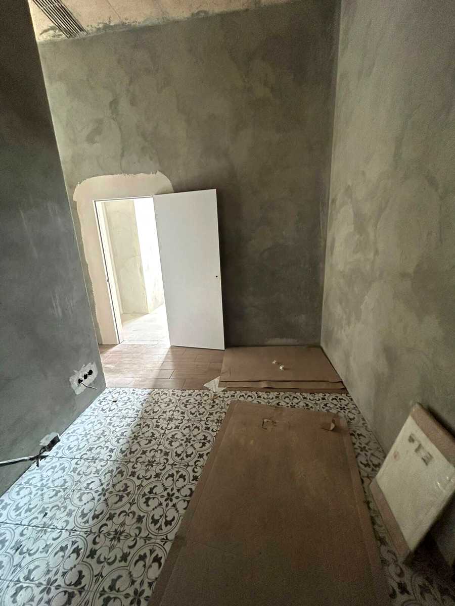 1876965654882156