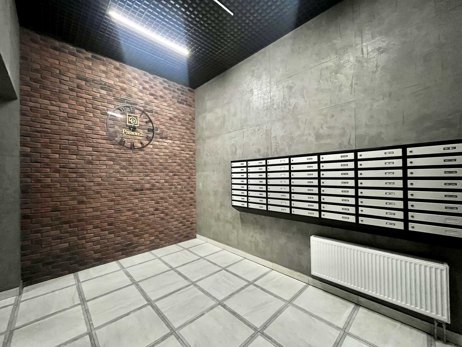 1876965733068088