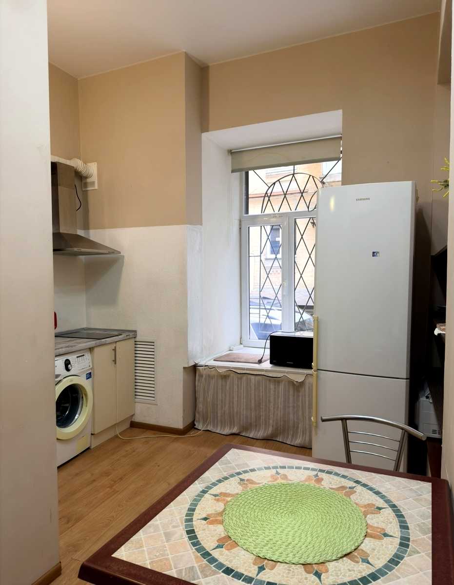 1876966396925495