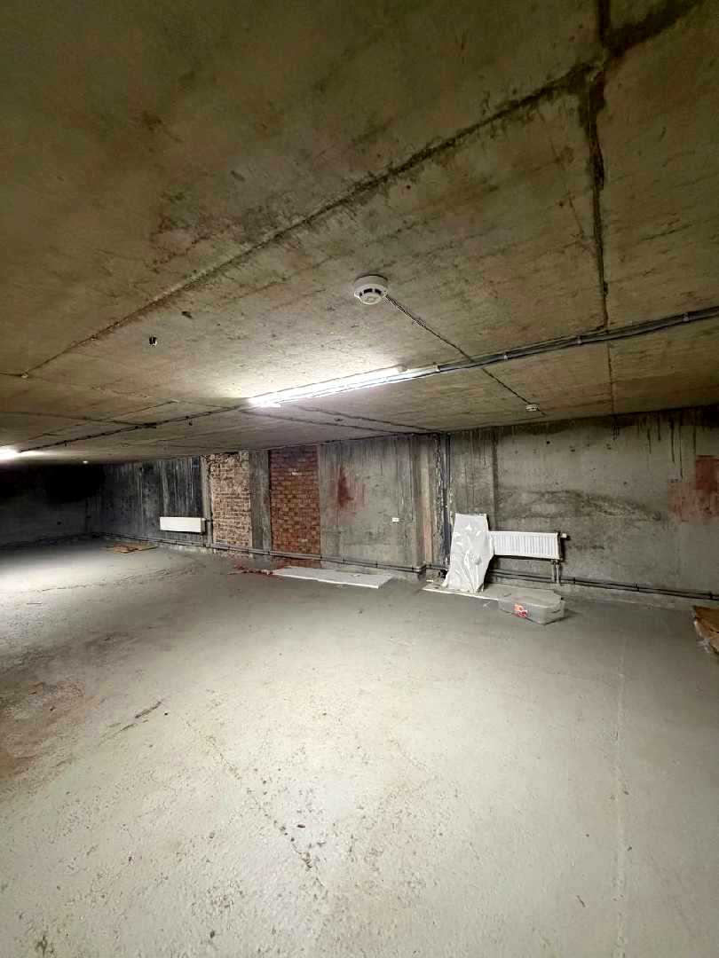 1876969706207107
