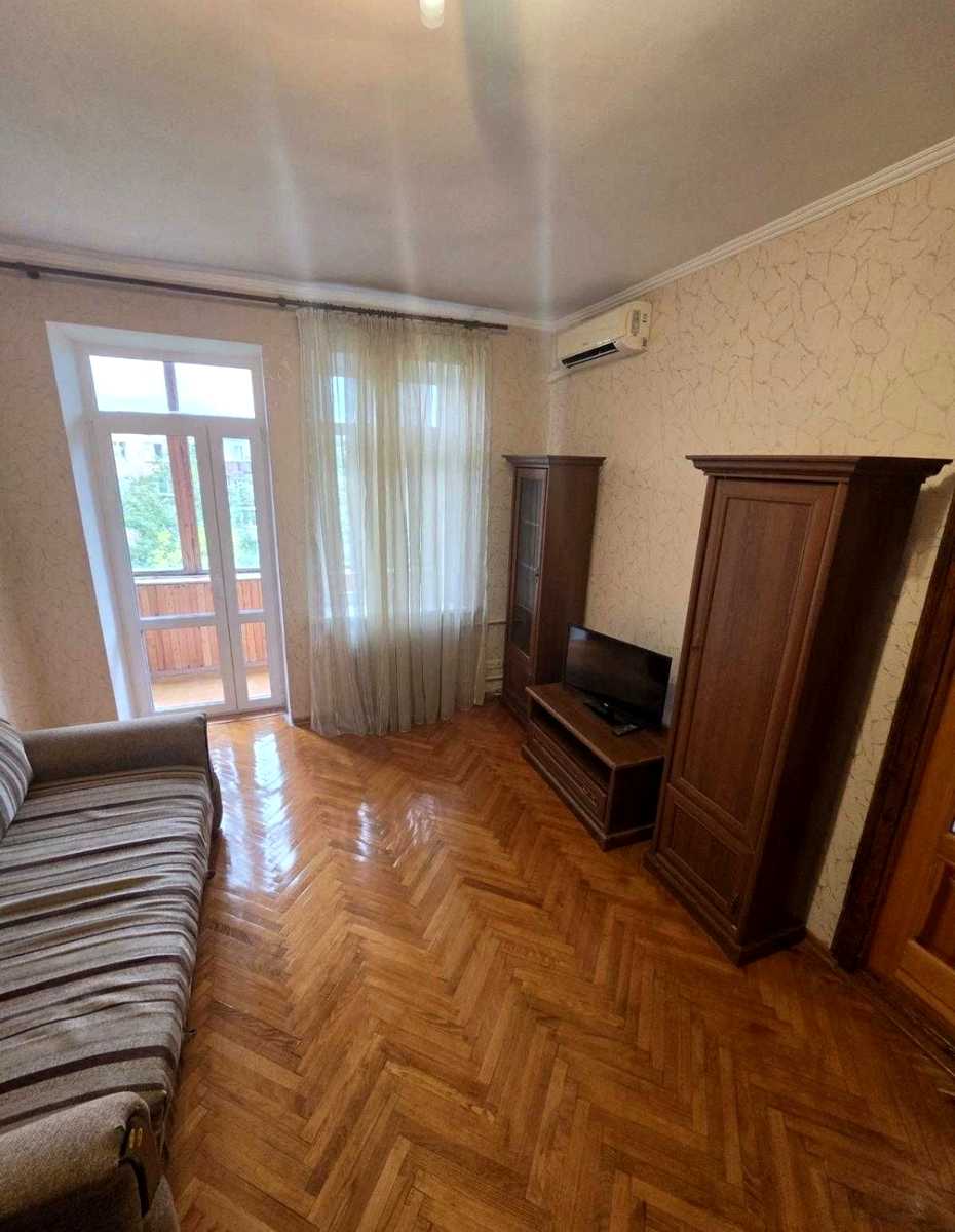 1876972495685706