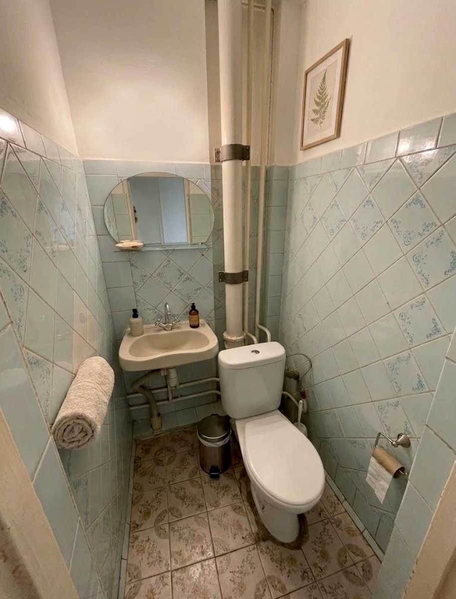 1876973869805341