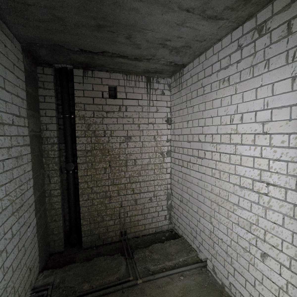 1876975303915598