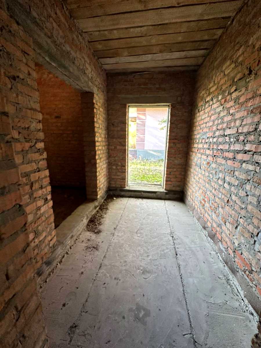 1876975359404491