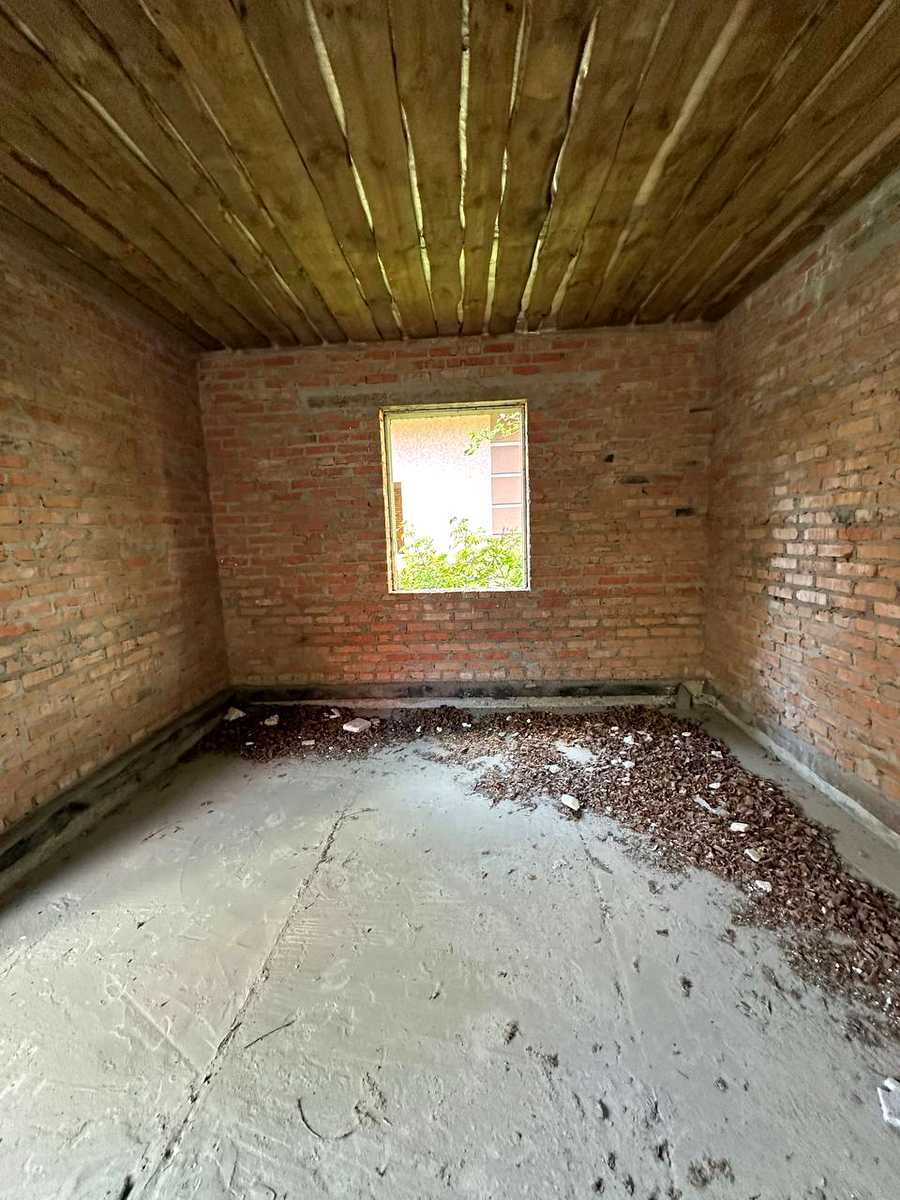 1876975359648230