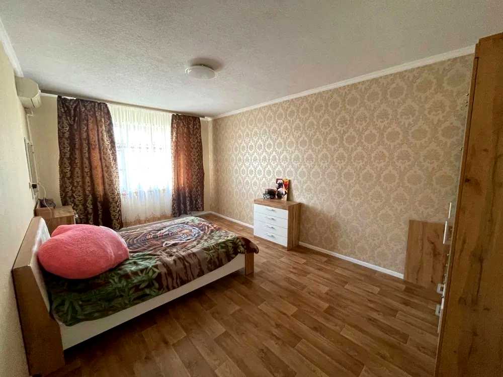 1876978984321704