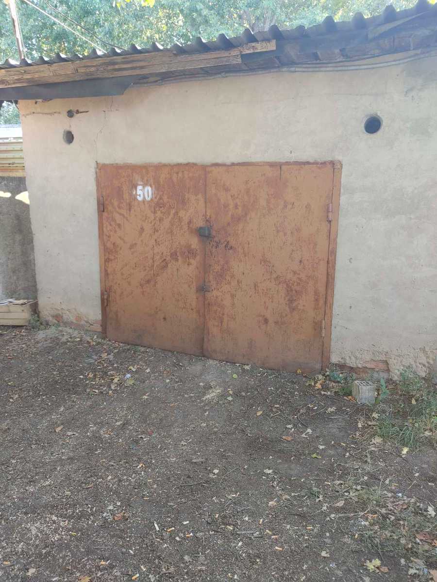 1877007636709234