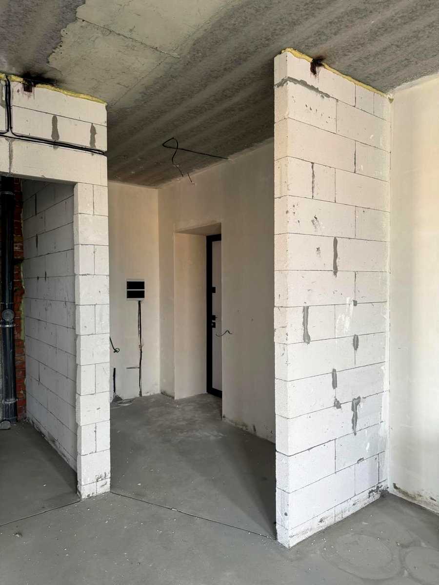 1877009831489552