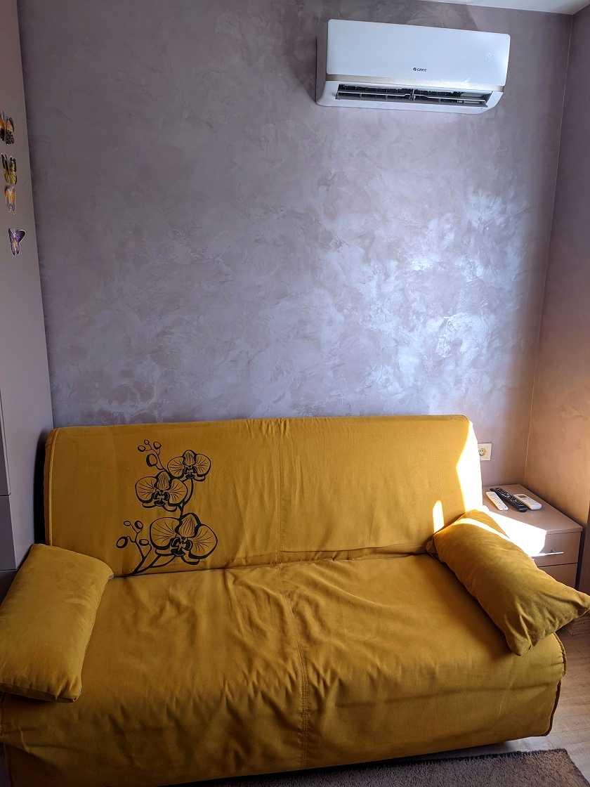 1877010127065073