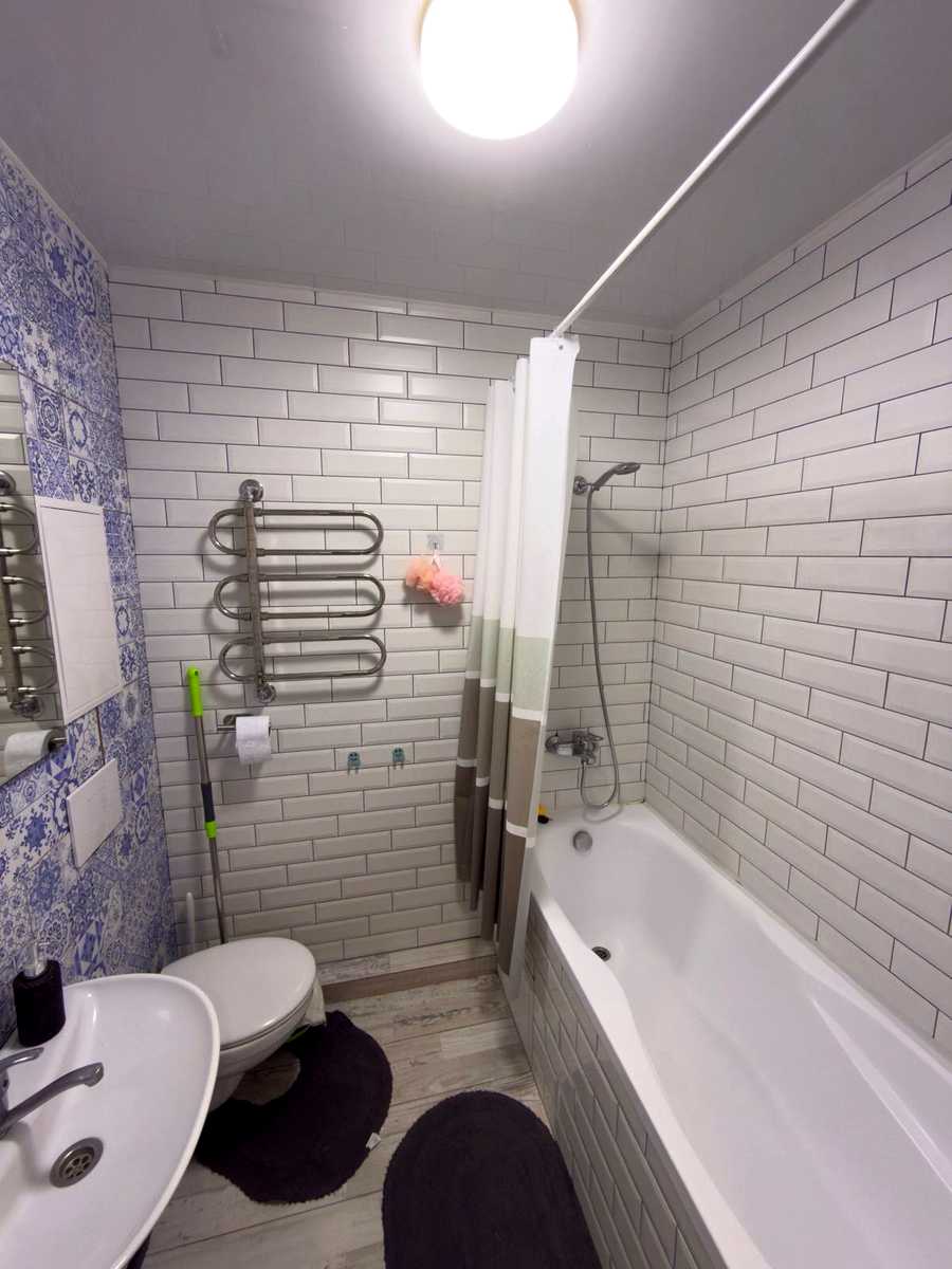1877015989610724