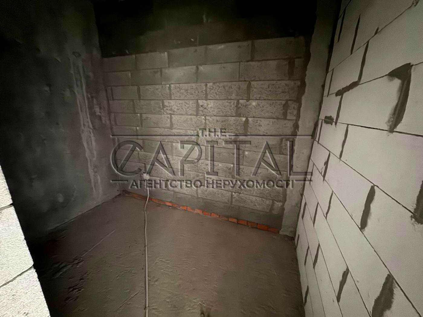 1877016395348946