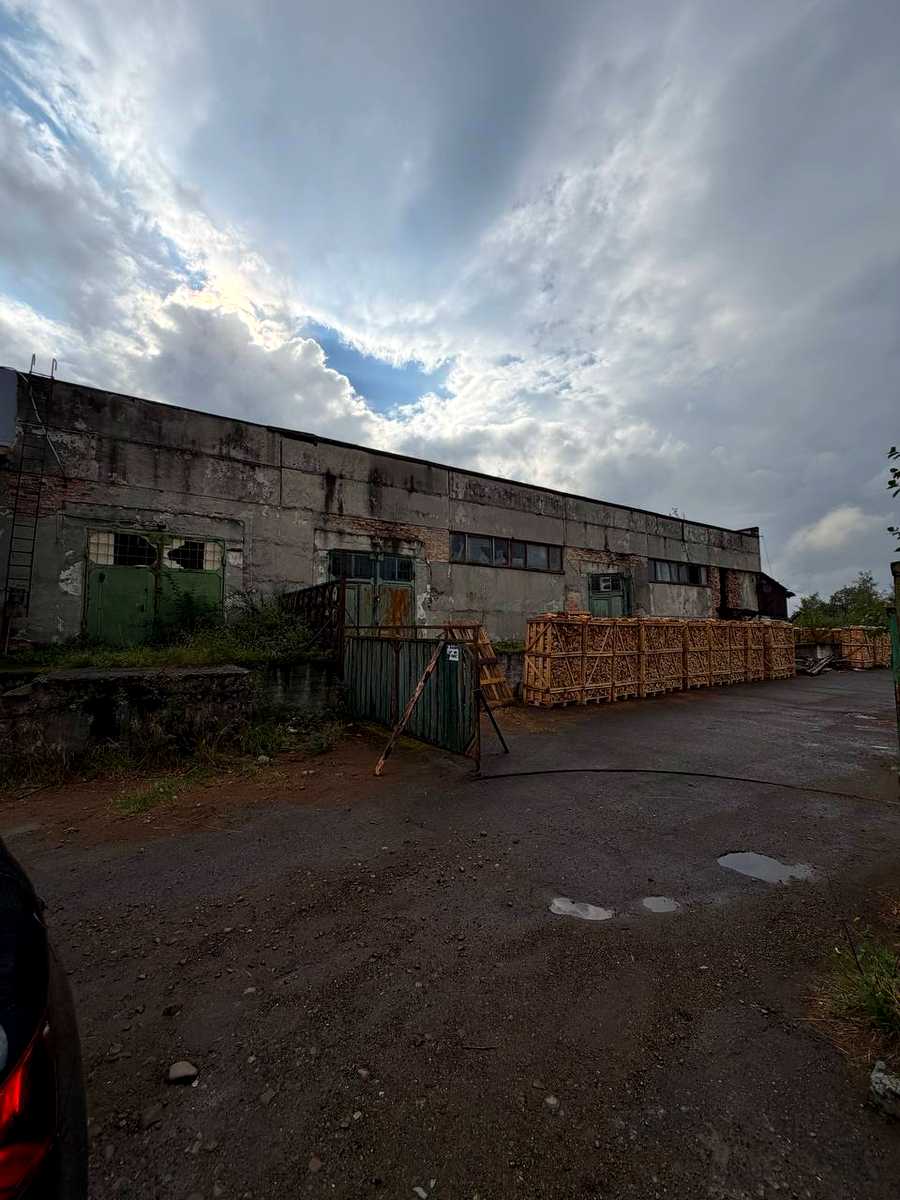1877016505624514