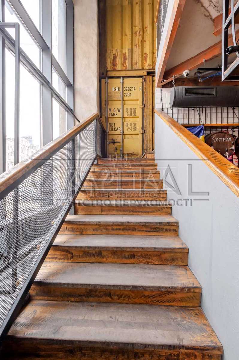 1877016752237444