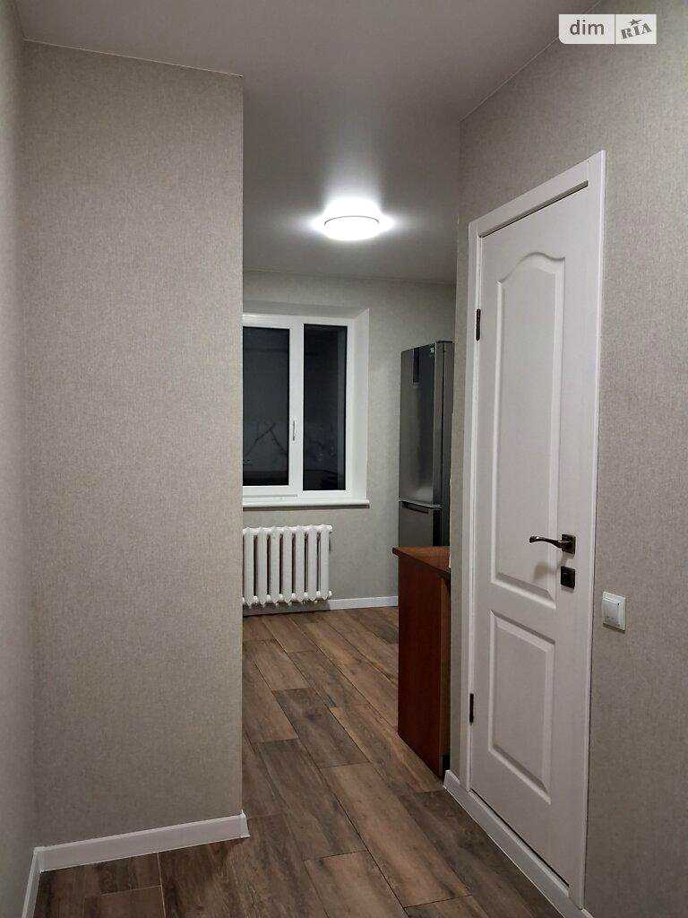 1877017374132936