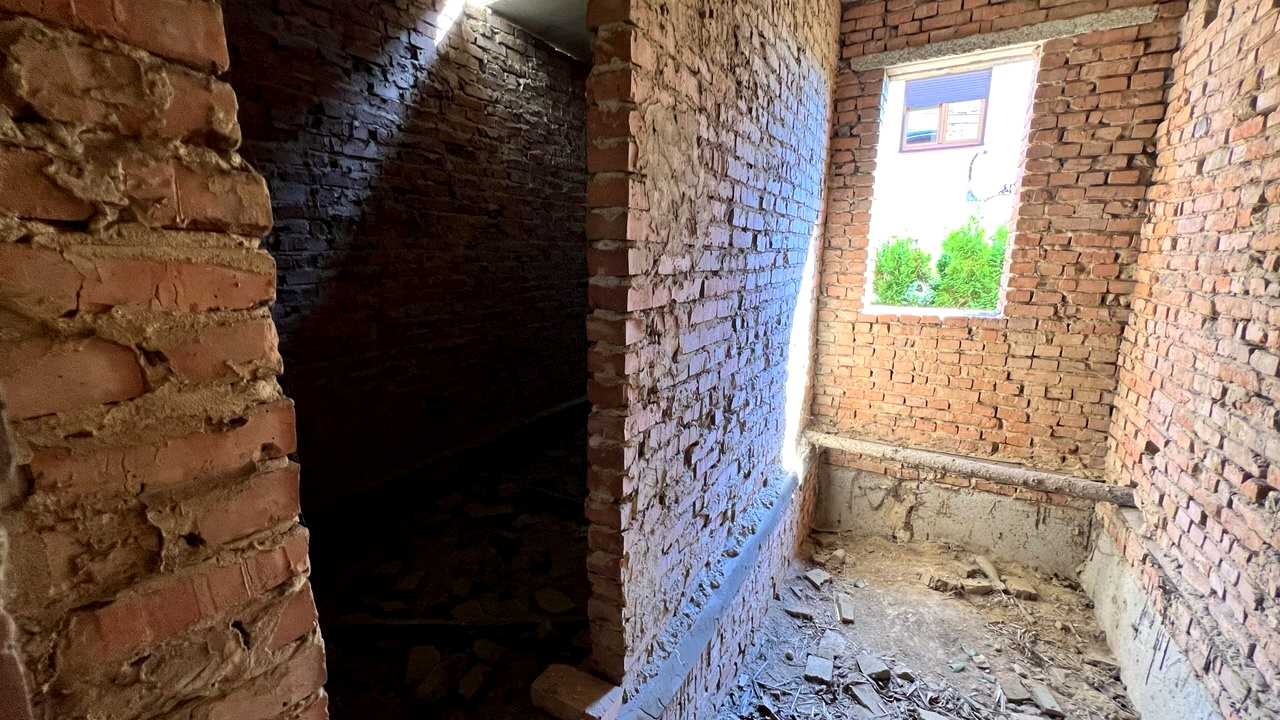 1877017764962286