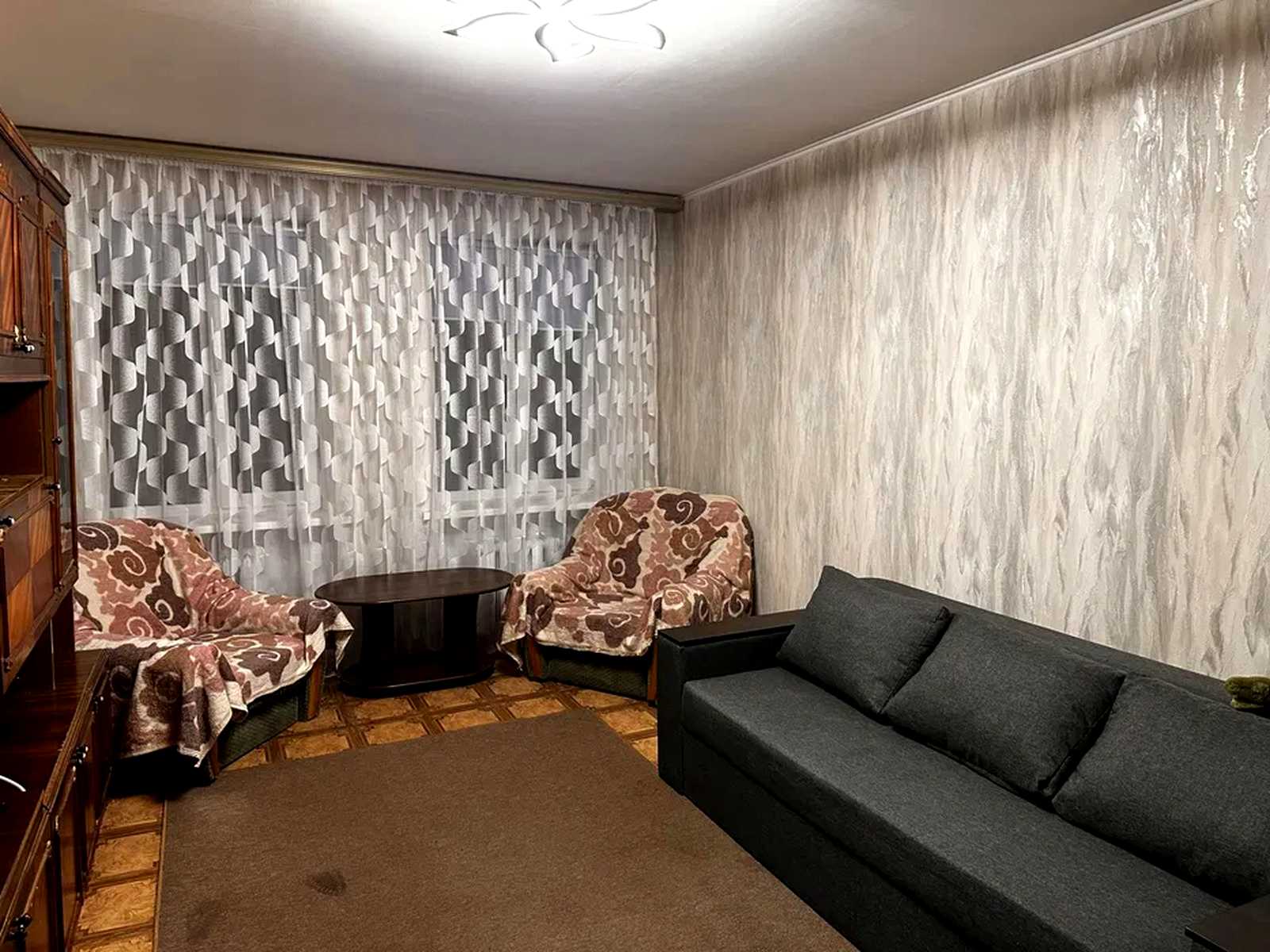 1877018906330819