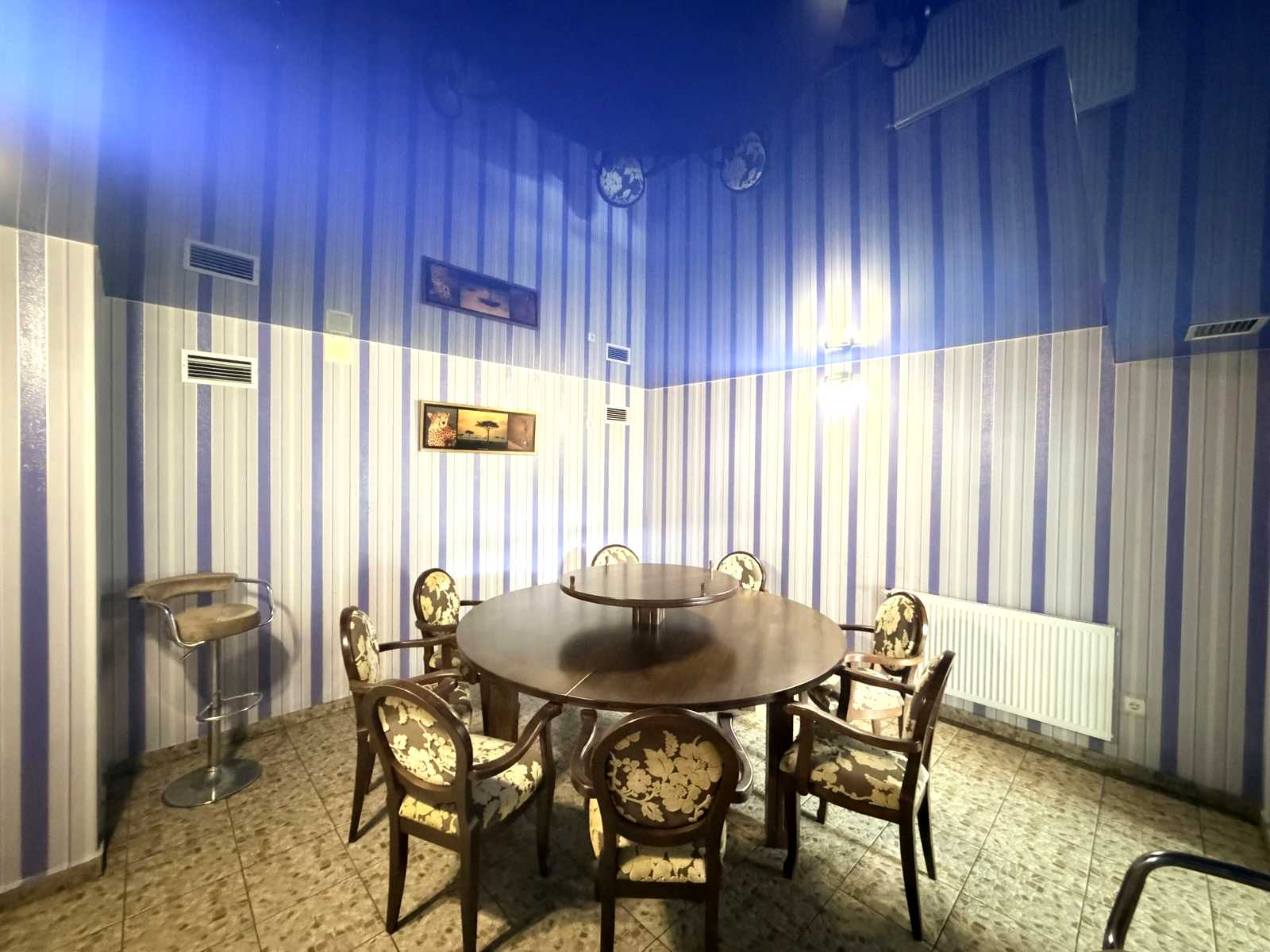 1877020264435665