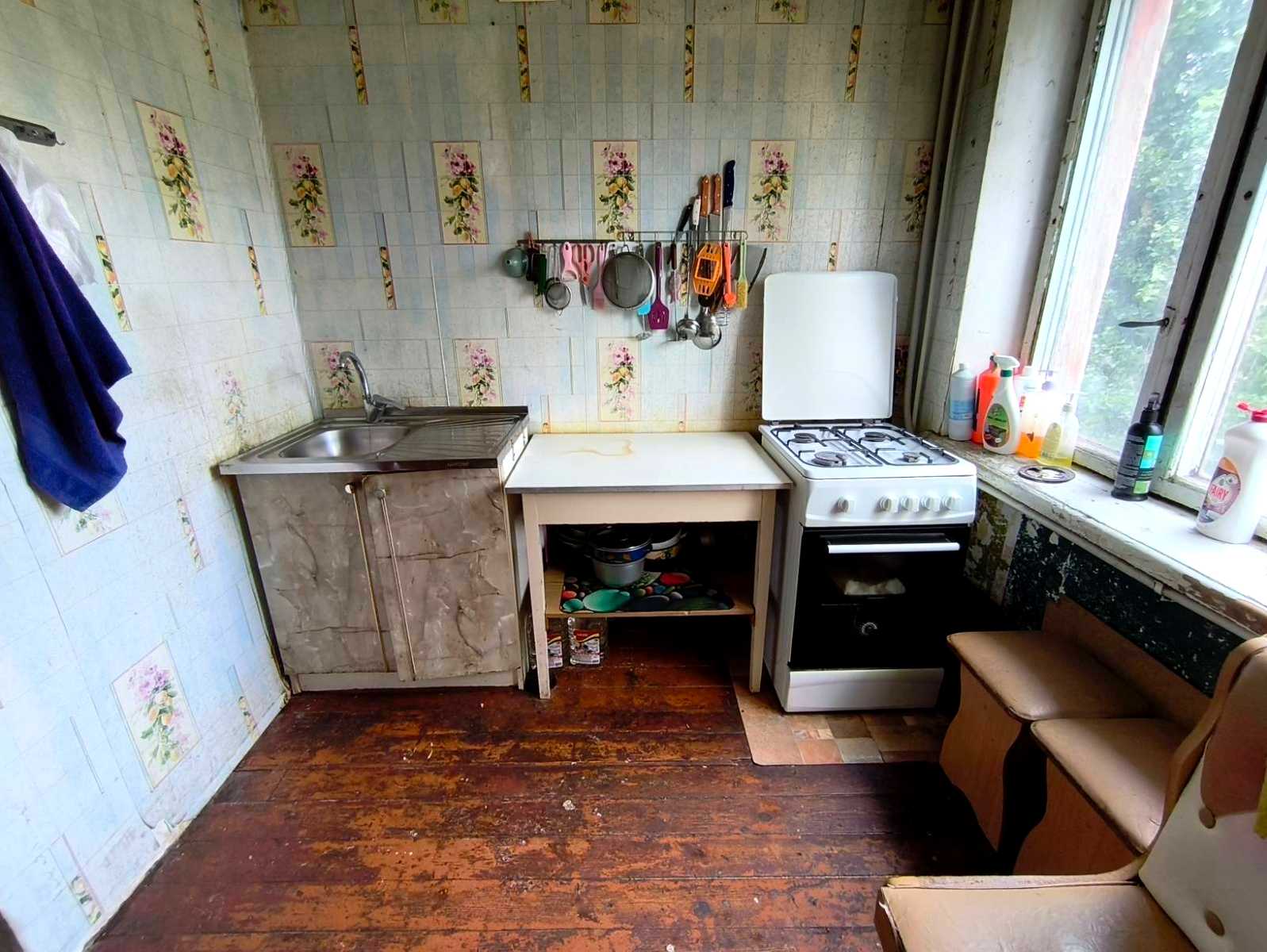 1877020379444292
