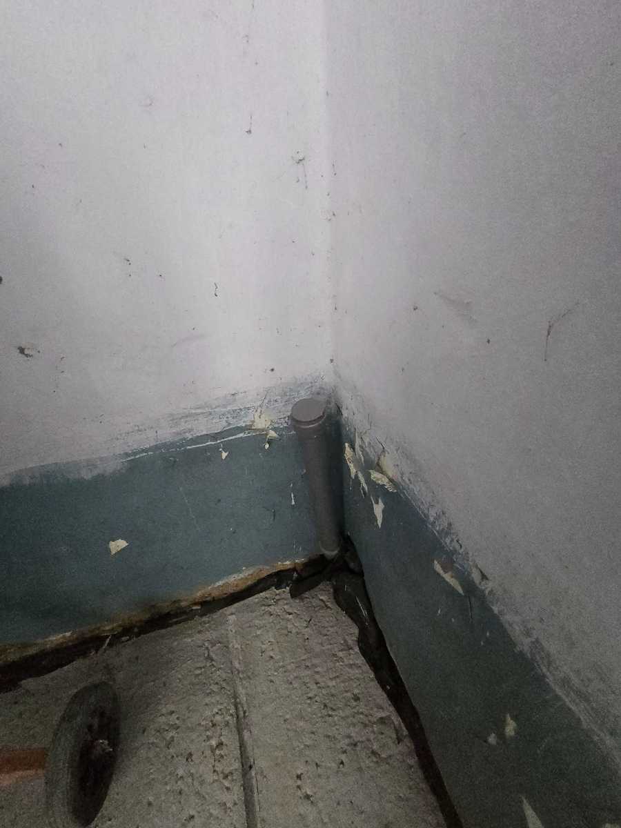 1877021272109835