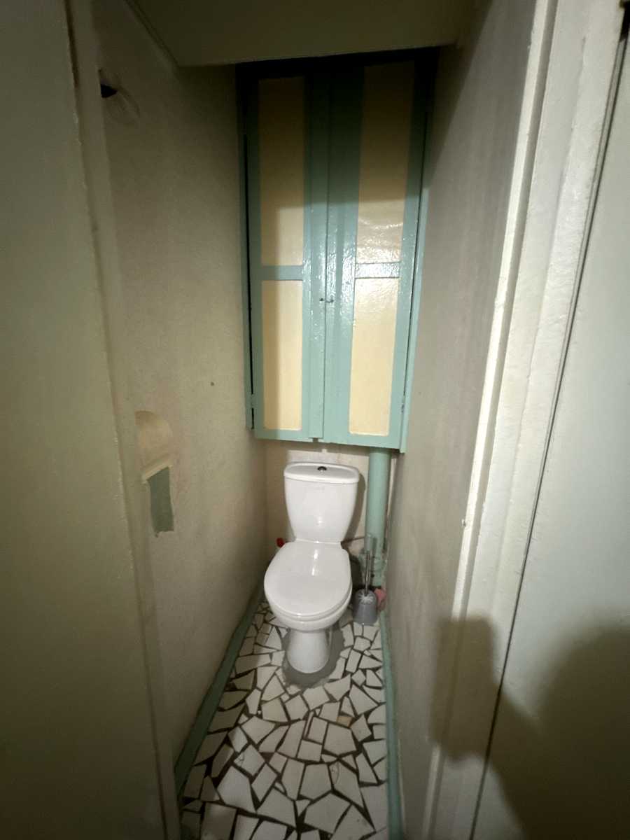 1877021934004635