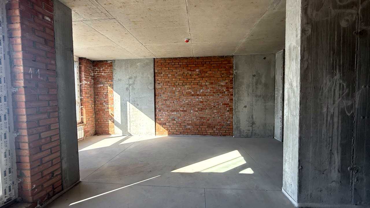 1877023709275622