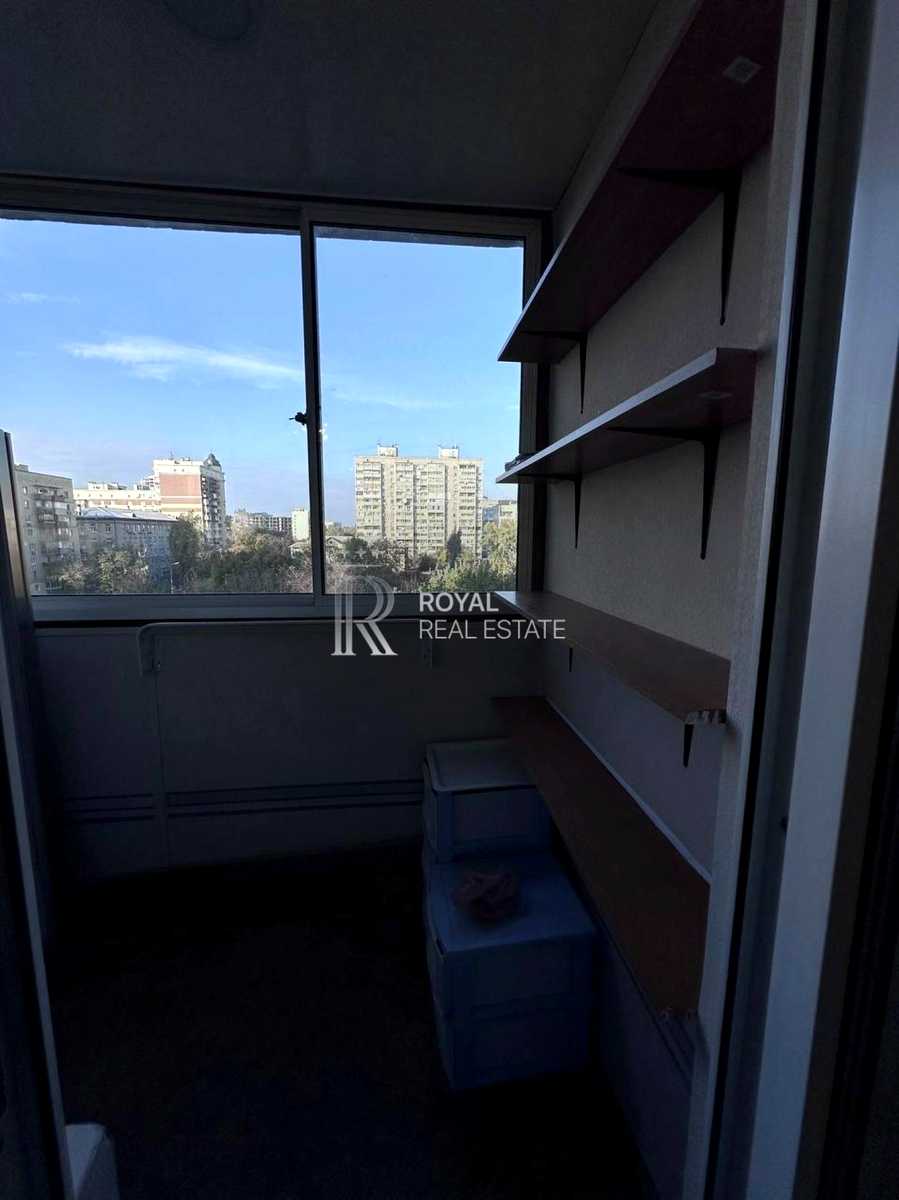 1877024061518817